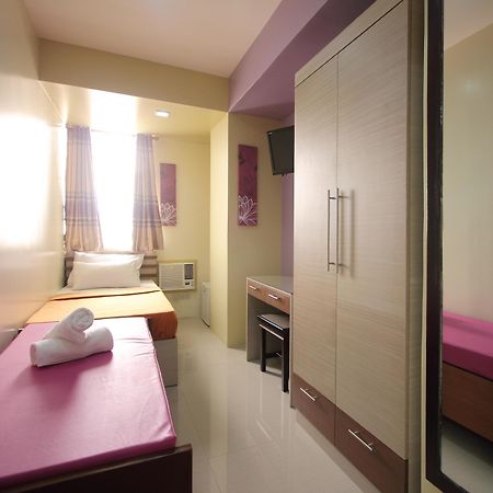 Asian Residences - The Fort Manille Extérieur photo